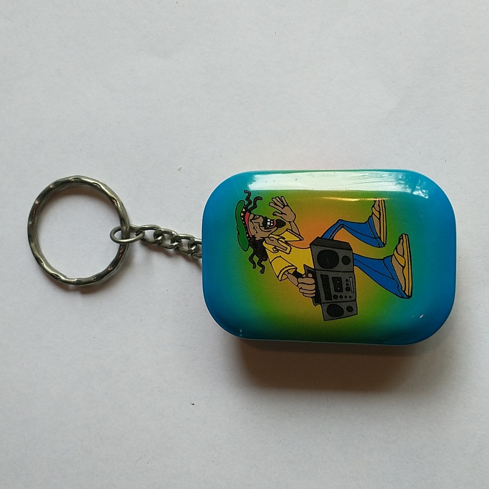 Key chain with stash container